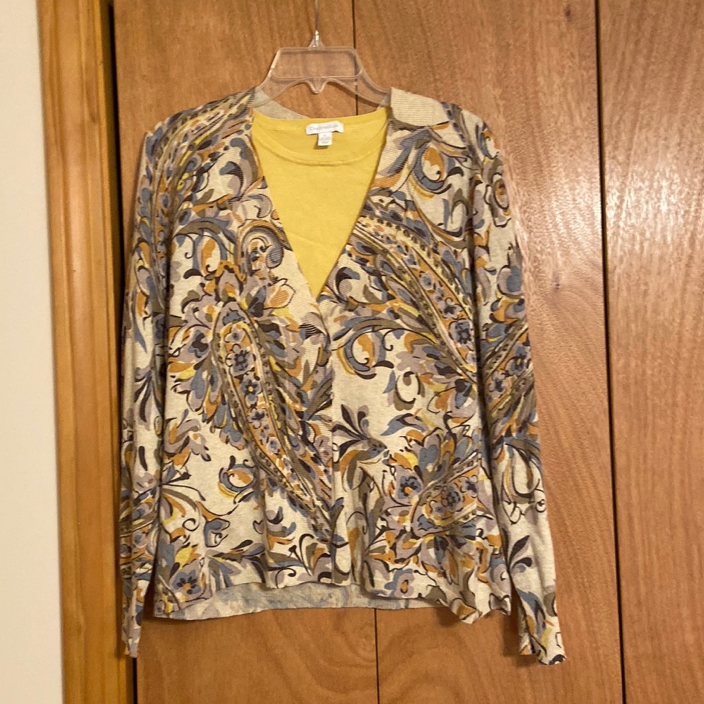 Cardigan and sleeveless shell